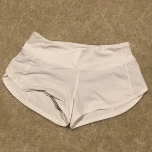 Lululemon speed up shorts 2.5”